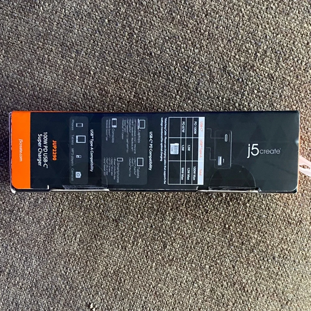 Black PD USB-C Super Charger